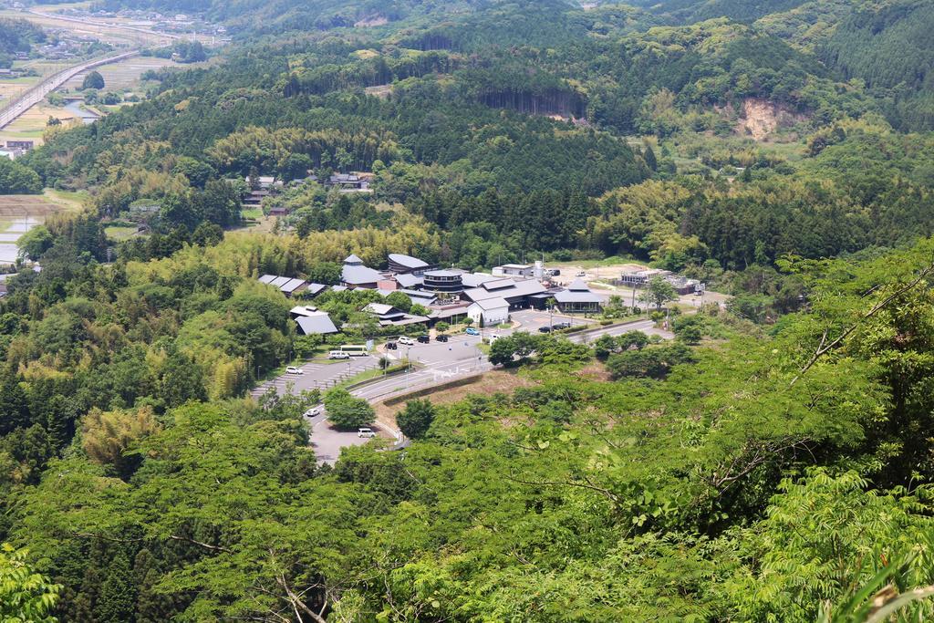 Готель Yamaga Onsen Kazenosato Kitsuki Екстер'єр фото