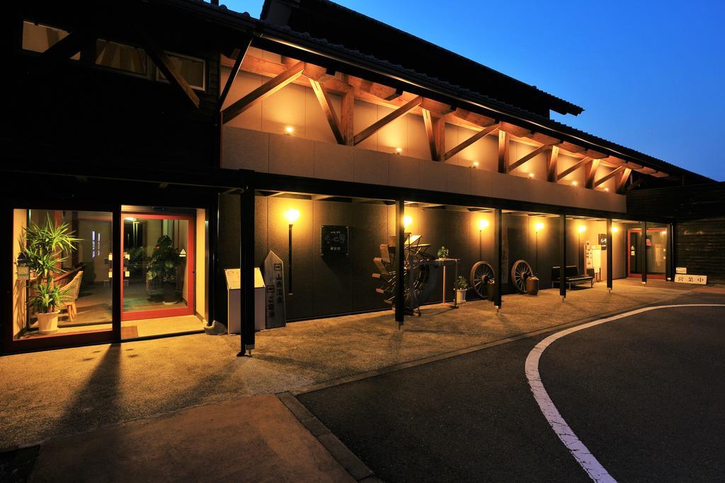 Готель Yamaga Onsen Kazenosato Kitsuki Екстер'єр фото
